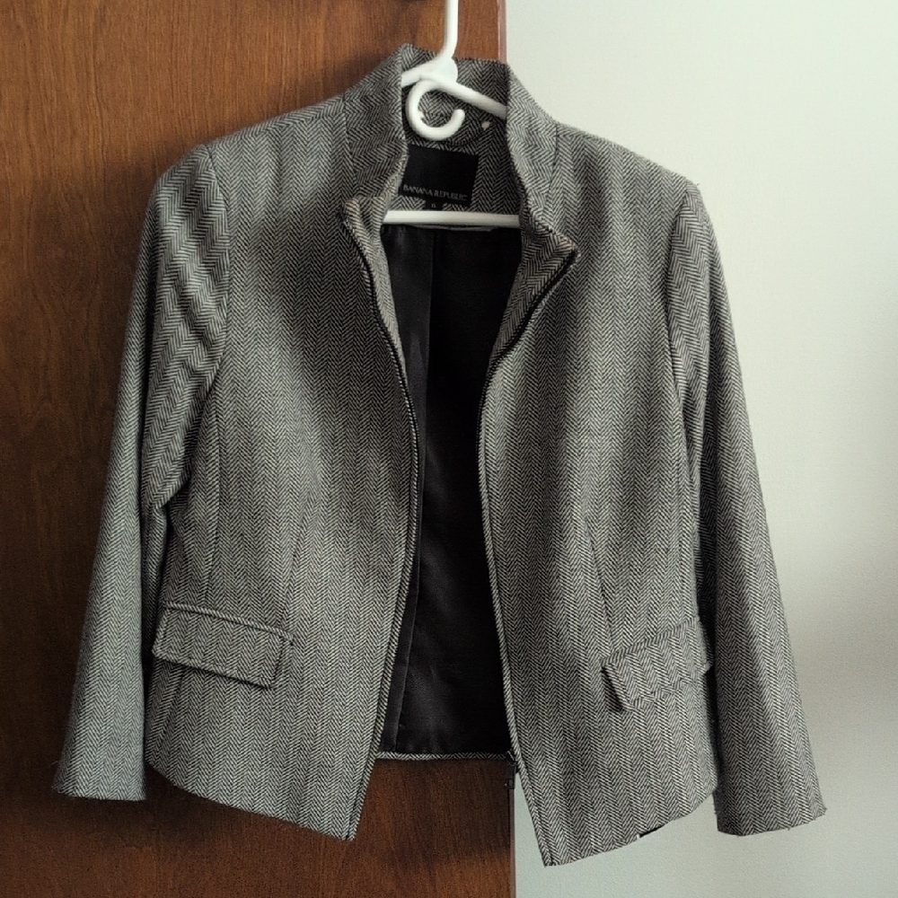 Banana Republic Black and White Blazer